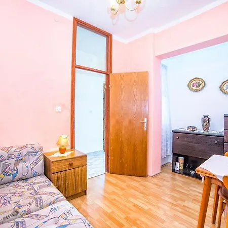 Jadranka 612 Апартаменты *